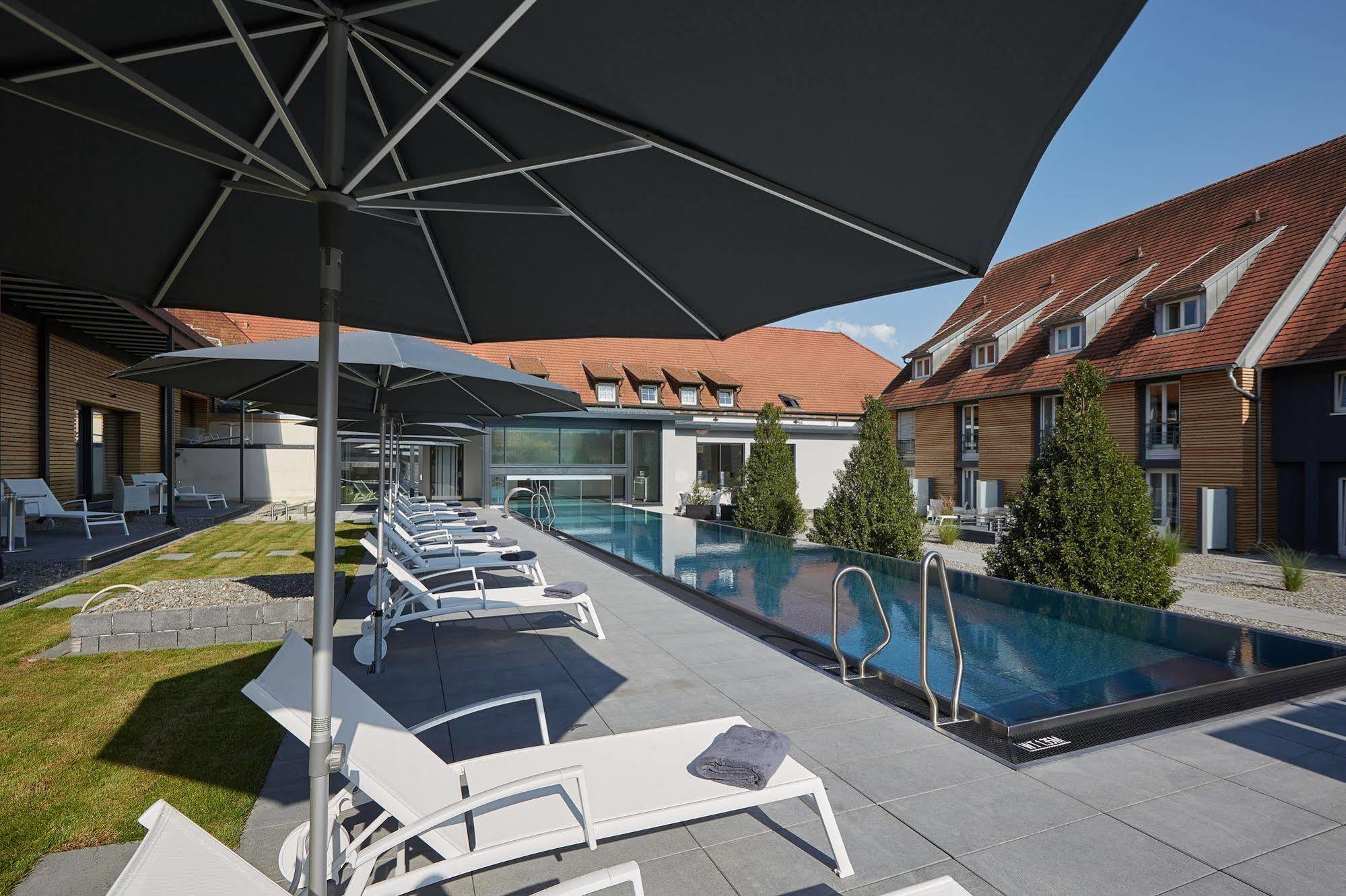 Schloss Reinach Freiburg Bagian luar foto